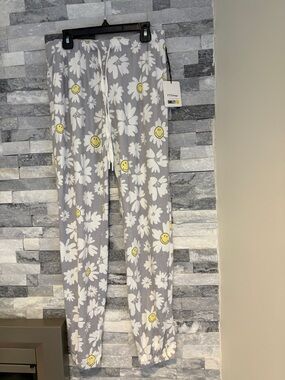 Pj Salvage x Smiley Women's super soft lounge joggers brand new with tags